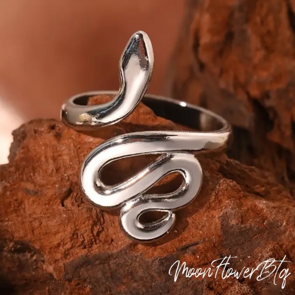 Snake Adjustable Cuff Ring – Serpent Wrap Design | Stainless Steel Adjustable - Picture 4 of 8